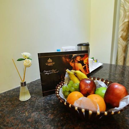 The Majestic Suites Kolkata Ngoại thất bức ảnh