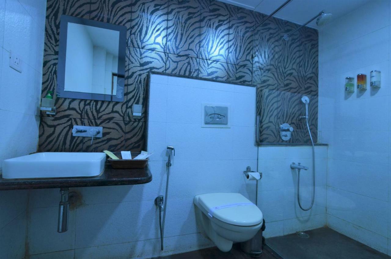The Majestic Suites Kolkata Phòng bức ảnh