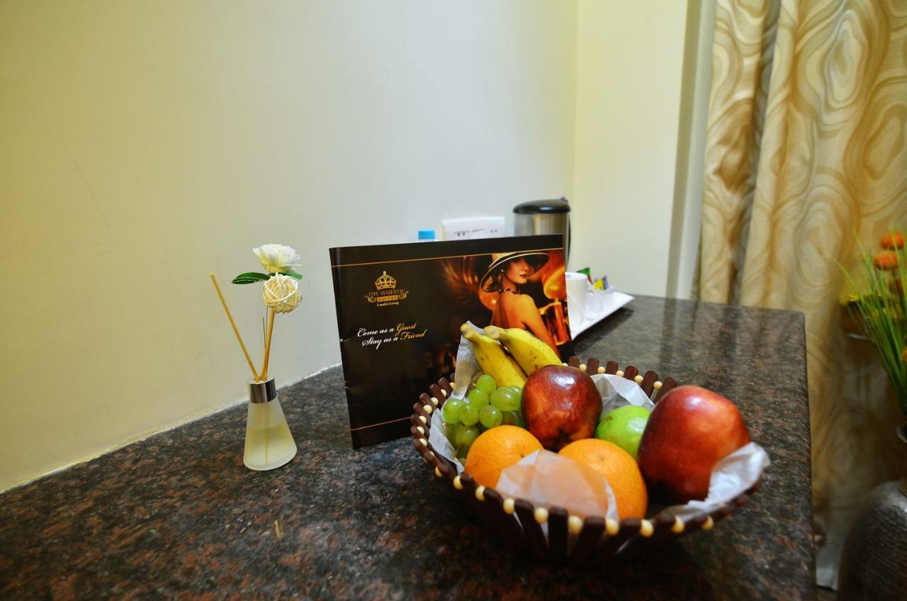 The Majestic Suites Kolkata Ngoại thất bức ảnh